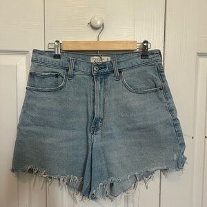 A&F The Dad Short High Rise Curve Love Denim Shorts